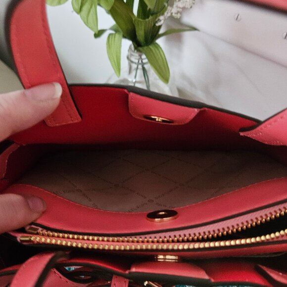 *****SOLD****MICHAEL KORS EMILIA SMALL SATCHEL SHOULDER CROSSBODY BAG GRAPEFRUIT - Picture 7 of 11